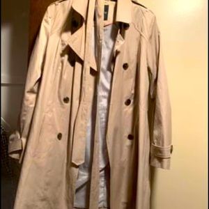 Trench coat